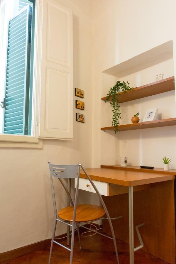 Dante'S Rooms Firenze Esterno foto